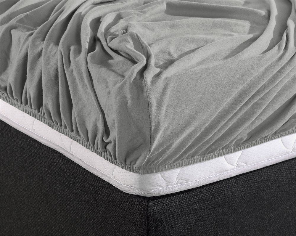 Fitted sheet DOUBLE JERSEY FITTED SHEET made of 100% cotton