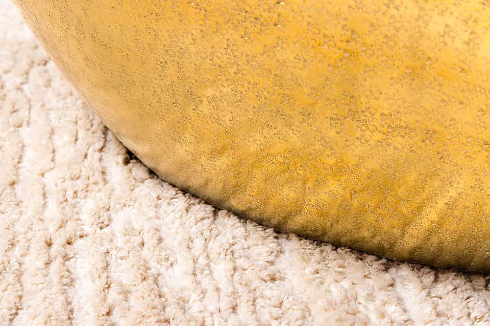 Handgefertigter Couchtisch STONE 75cm gold Metall Hammerschlag Design