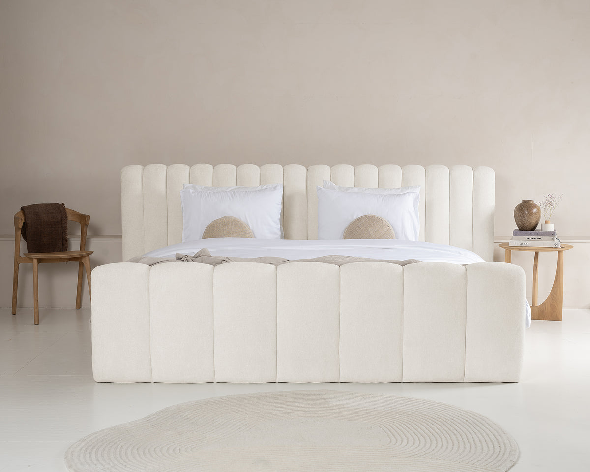 Adore Chic Designerbett Beige ohne Matratze