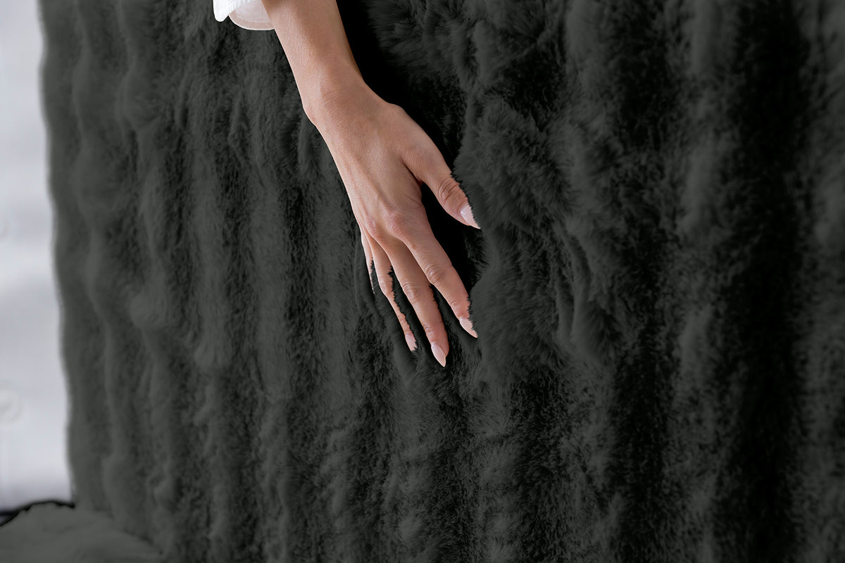 Designer Polsterbett Nadia mit Stauraum