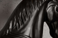 BLACK BEAUTY Extravagante Stehlampe 130cm schwarz Pferdefigur