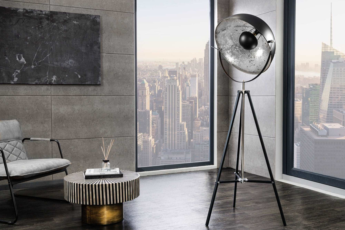 BIG STUDIO Stehlampe 170cm schwarz Industrial Design