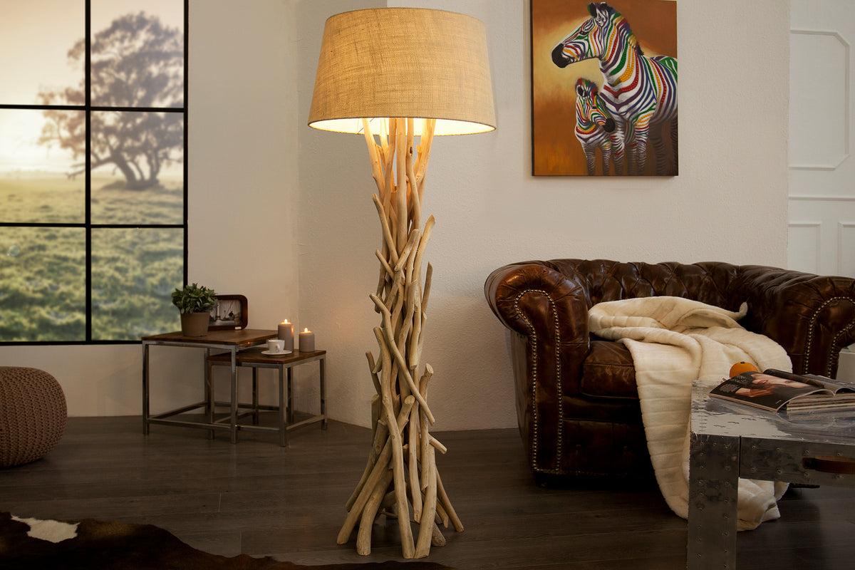 Handgefertigte Treibholz Stehlampe WILD NATURE 155cm sand mit Leinenschirm