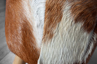 HIDE Design Sitzhocker 45cm braun weiß mit Ziegenfell und Teakholz