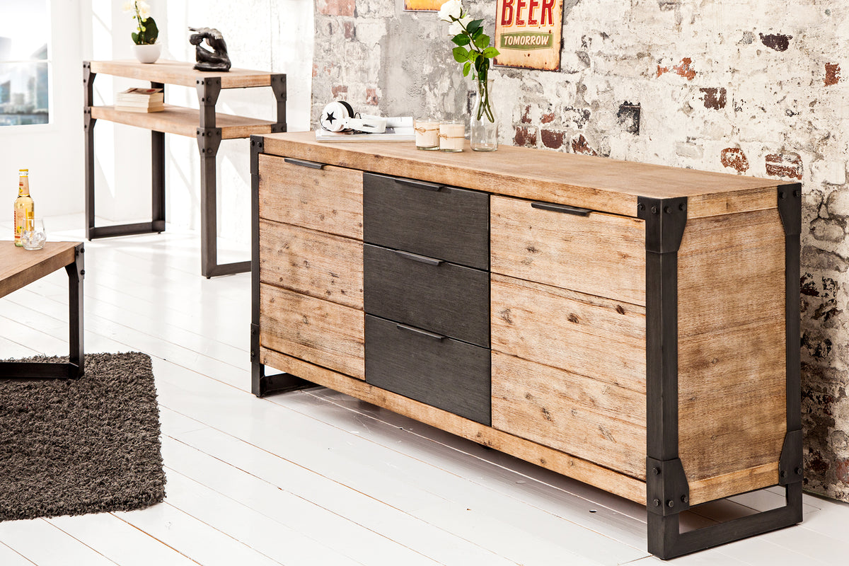 FACTORY Massives Industrial Sideboard 180cm Akazie weiß gekälkt