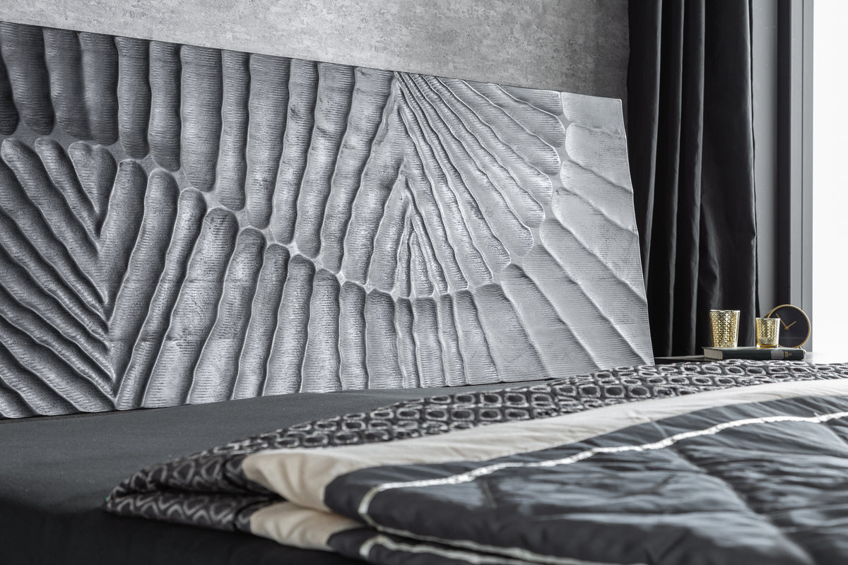 Design Bett SCORPION 180x200cm schwarz Mangoholz 3D Schnitzerei Massivholz Doppelbett