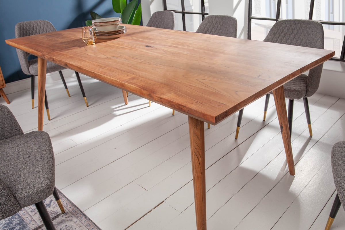 MYSTIC LIVING Massiver Esstisch 160cm Akazie natur Massivholz