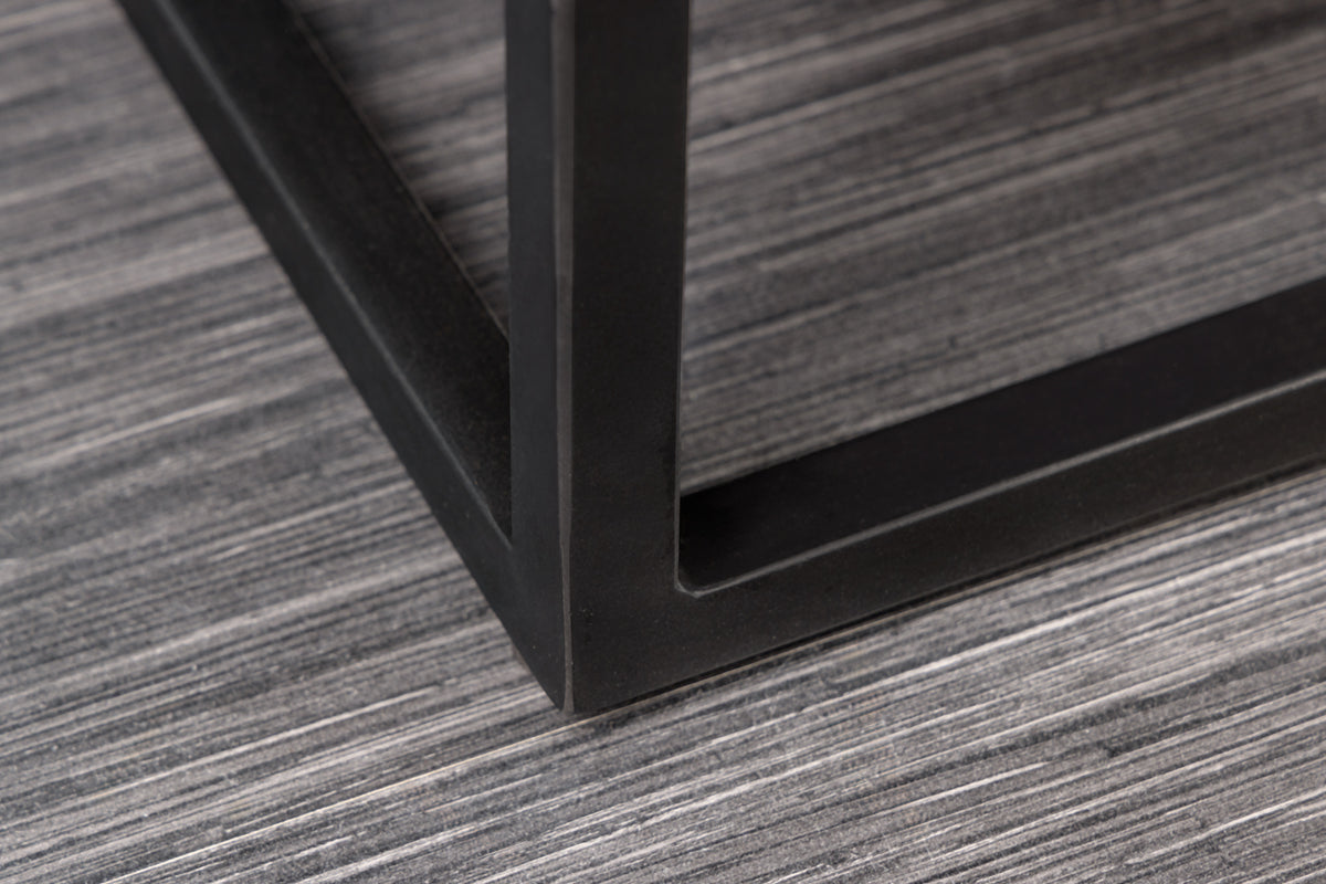 CROCO Handgefertigtes Sideboard 180cm grau schwarz Mangoholz mit 3D Schnitzereien massiv schwarz Metall
