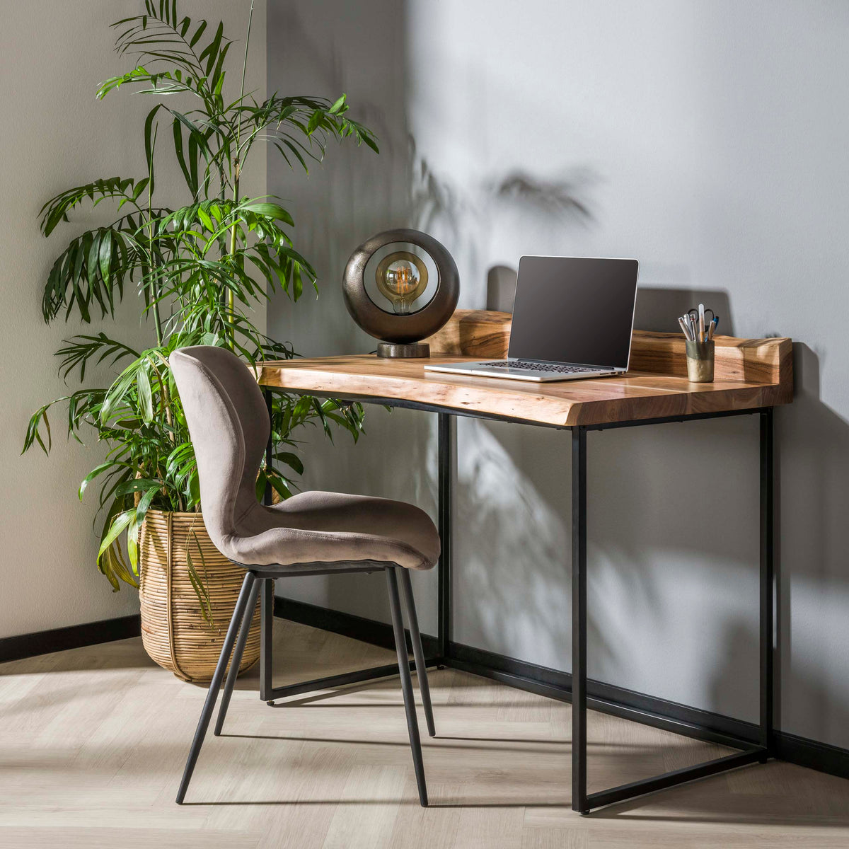 DURA STEEL Industrial console table 100cm black with two shelves