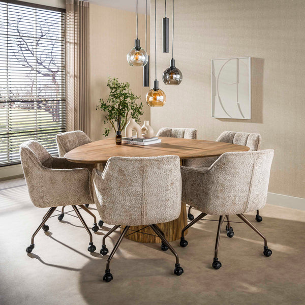 WAVE CENTRO Esstisch dreieckig 150cm / Massiv Mango sand