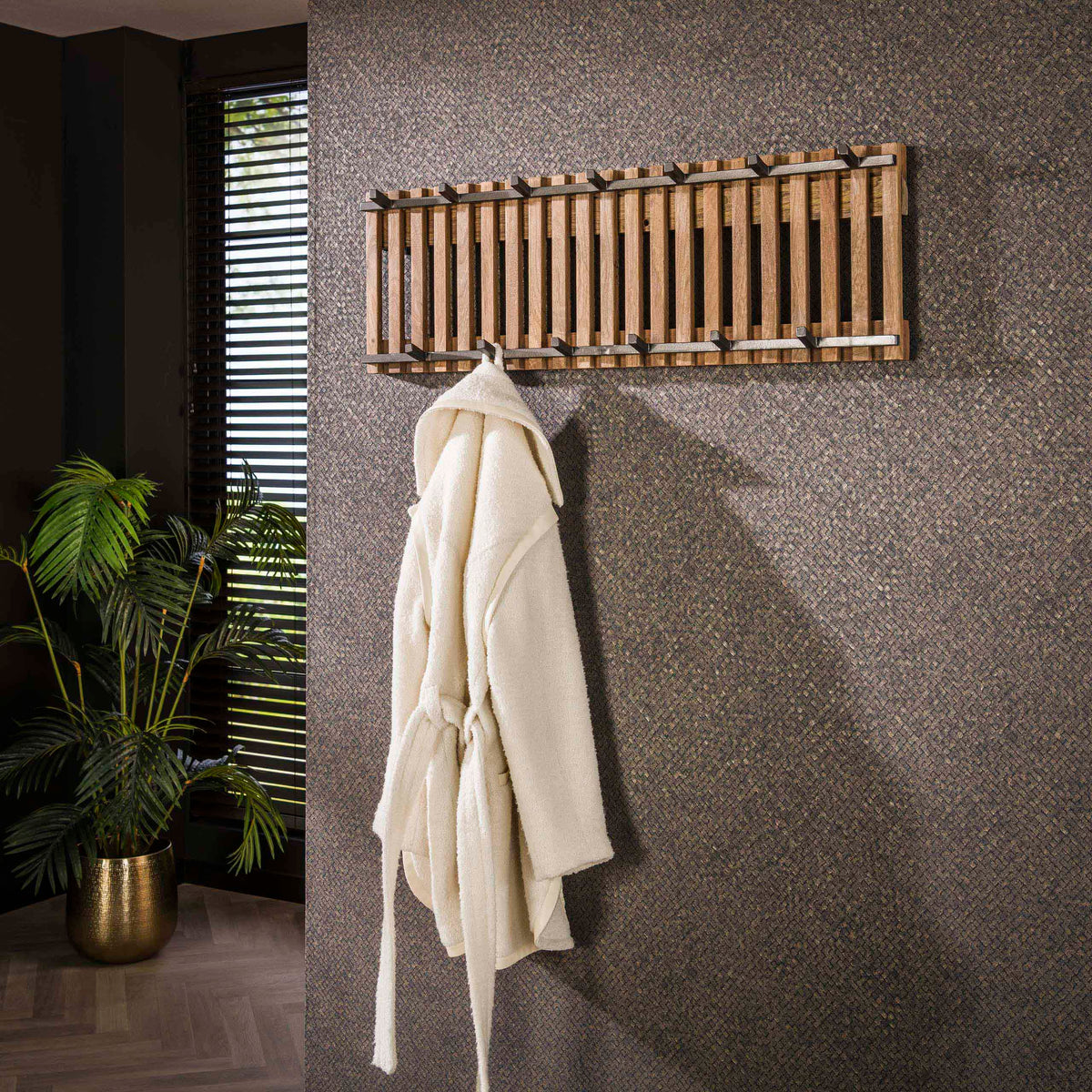 TWEAK Wandgarderobe Garderobe  100 cm 7+6 Haken / Massiv Mango sand
