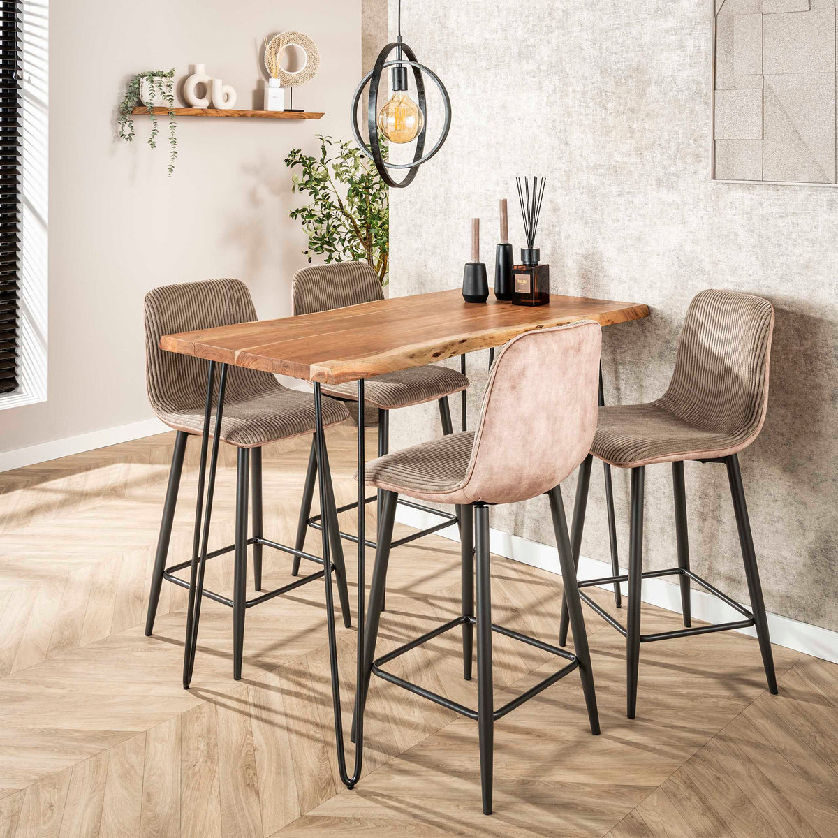 Bartisch Edge 130cm / Massiv Akazie