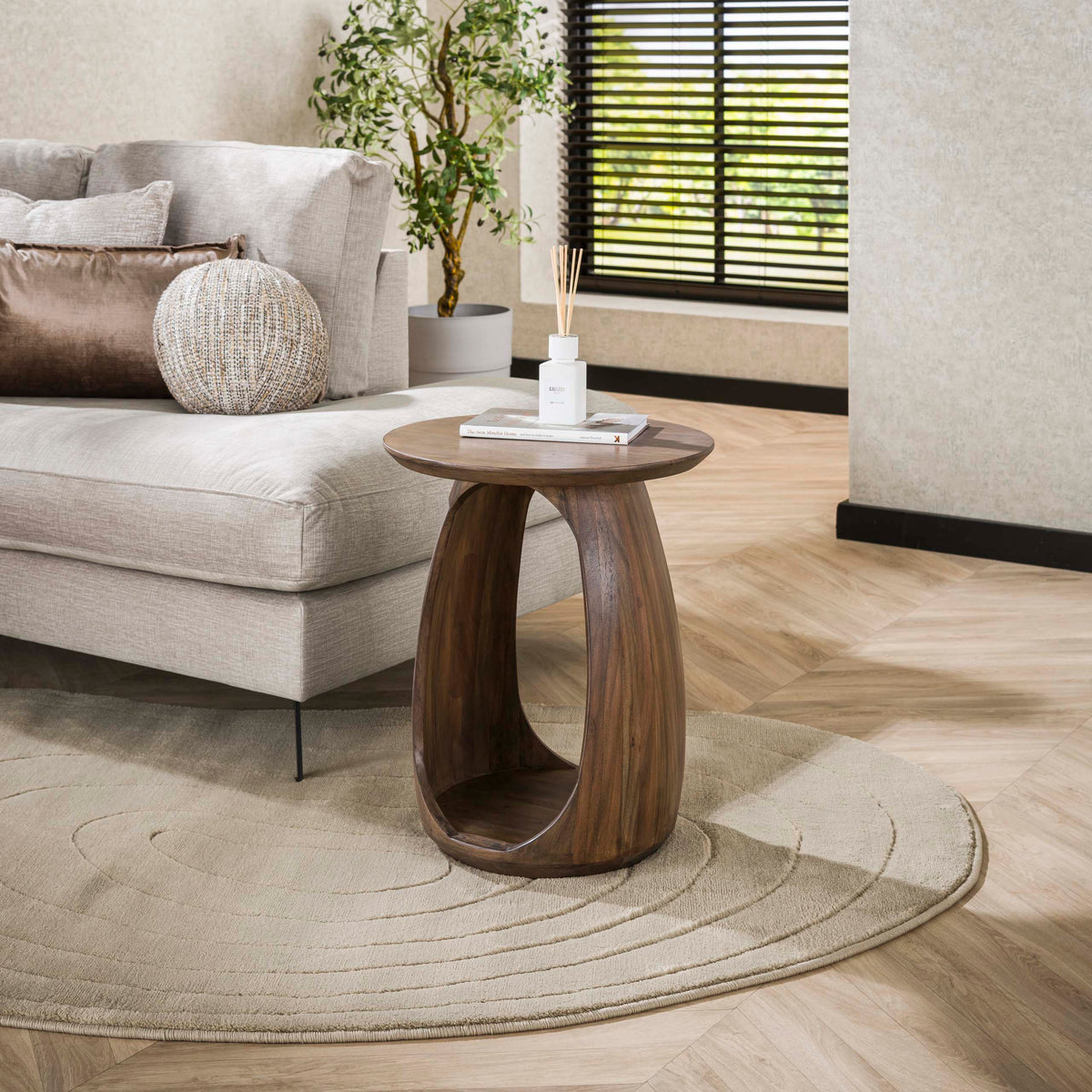 Beistelltisch Flow Solid S / Massiv Akazie glaze brown