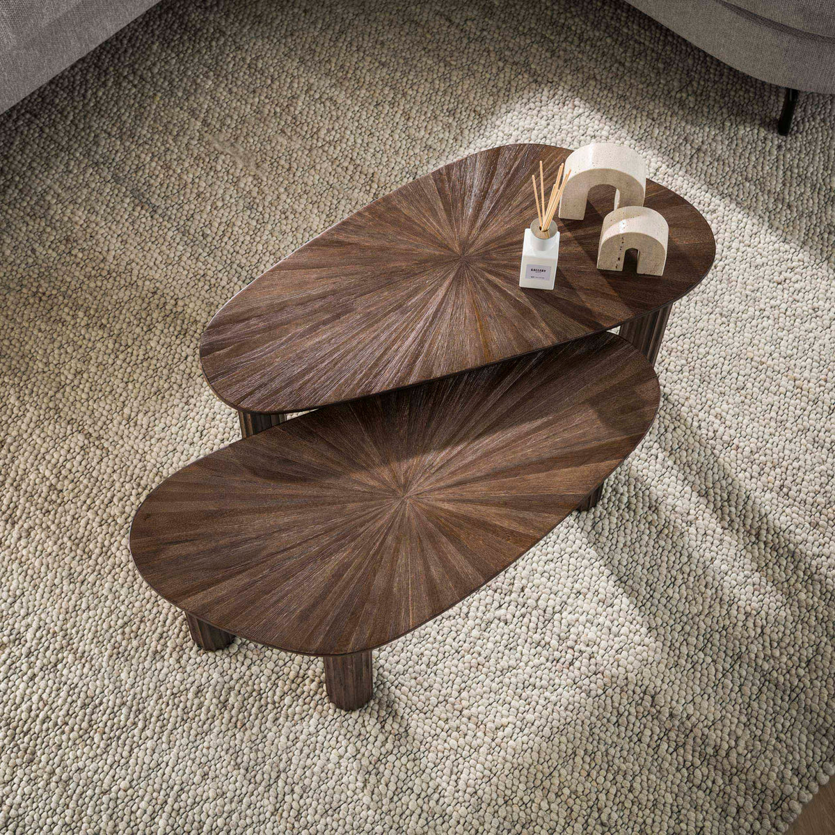 MAYA TEAK Couchtisch organisch Set aus 2 / Massiv Teak Espresso