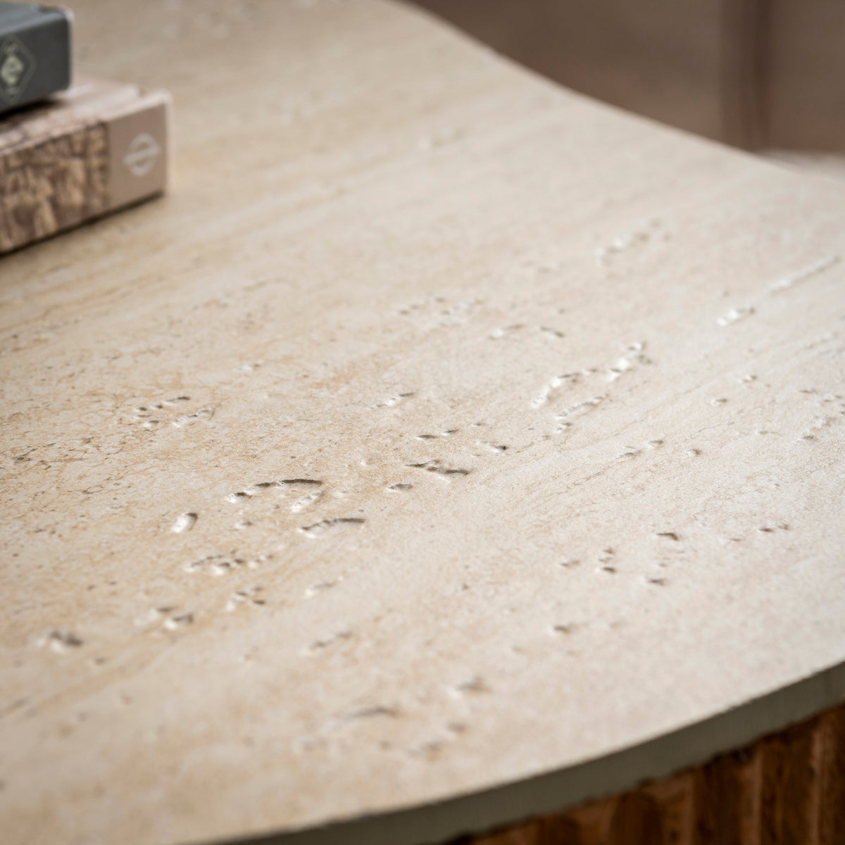 Nuovo Kleeblatt Couchtisch 2er Set Mangoholz Keramik Travertinoptik