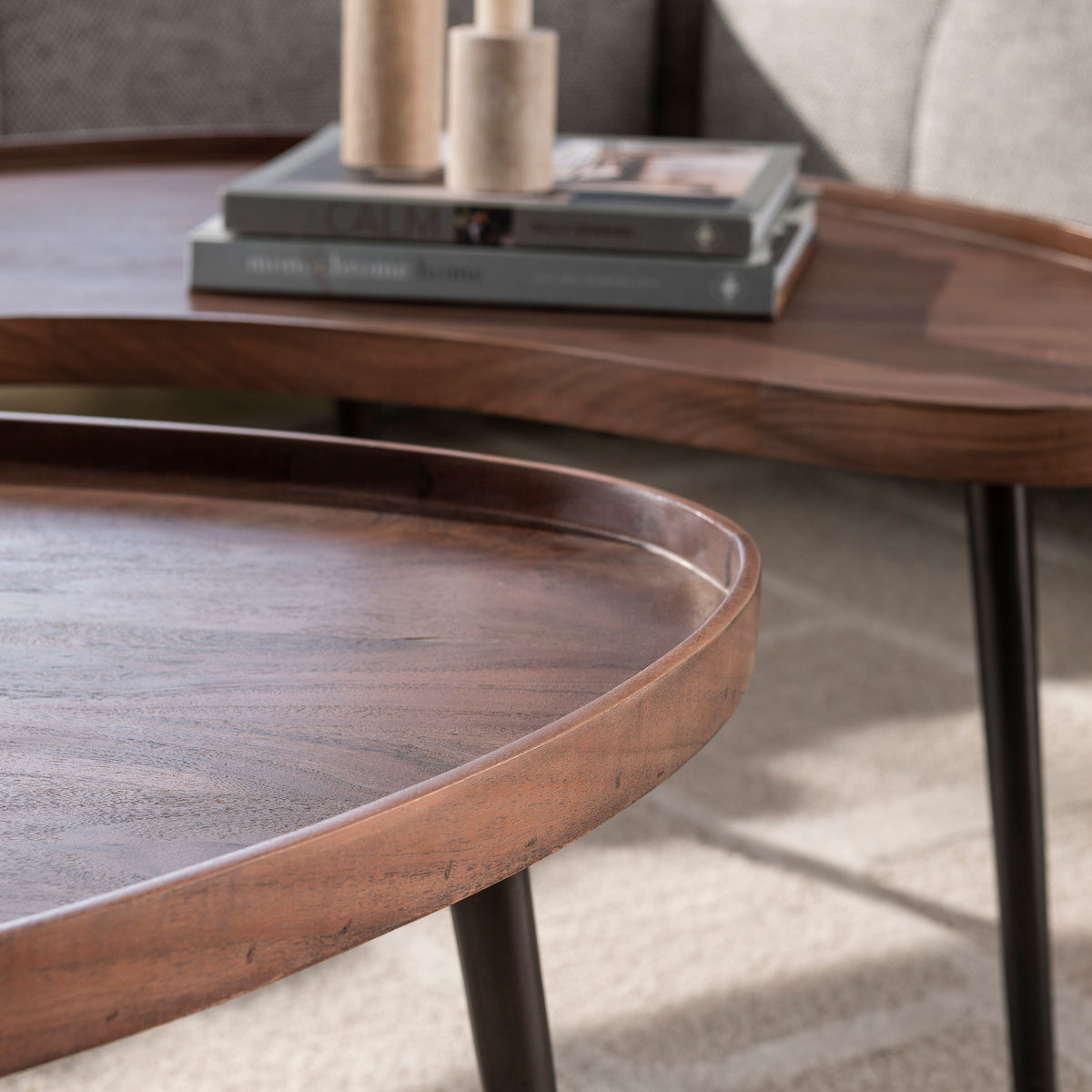 CARVE Couchtisch Organic 2er Set Akazienholz