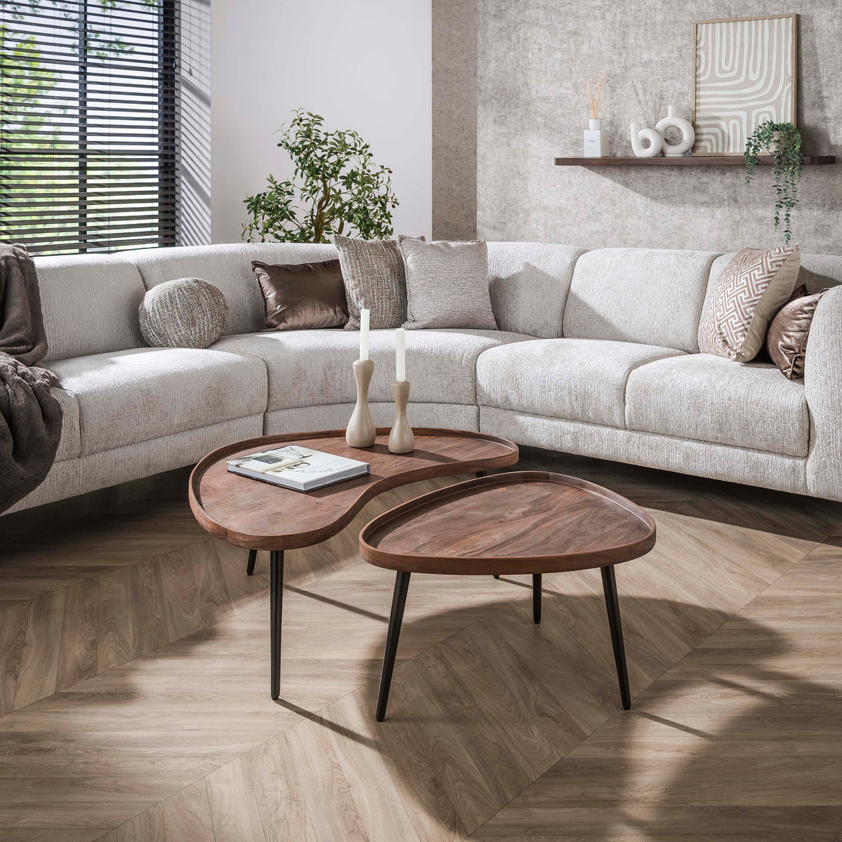 CARVE Couchtisch Organic 2er Set Akazienholz