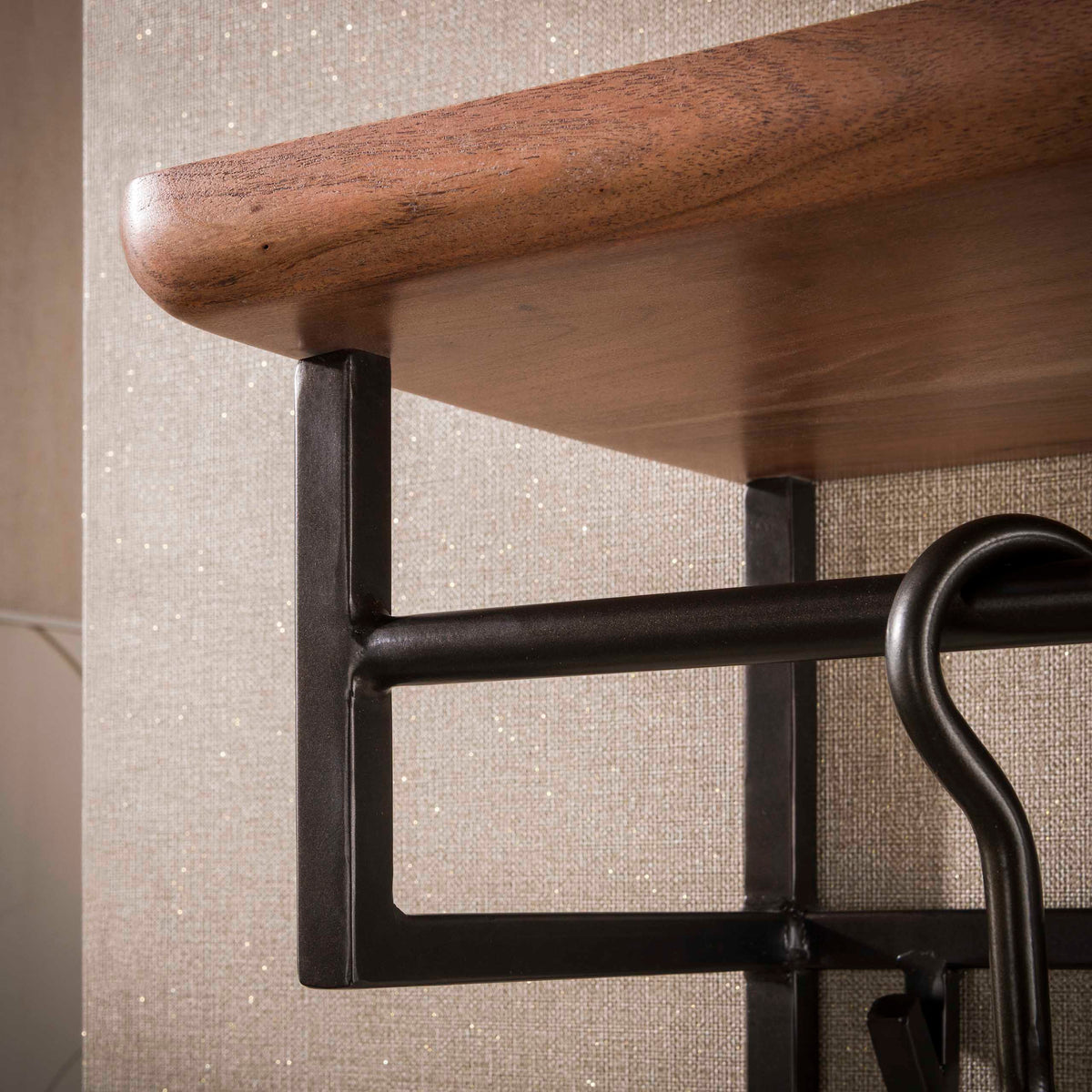Garderobe Edge Curve hoch 12 Haken / Massiv Akazie braun
