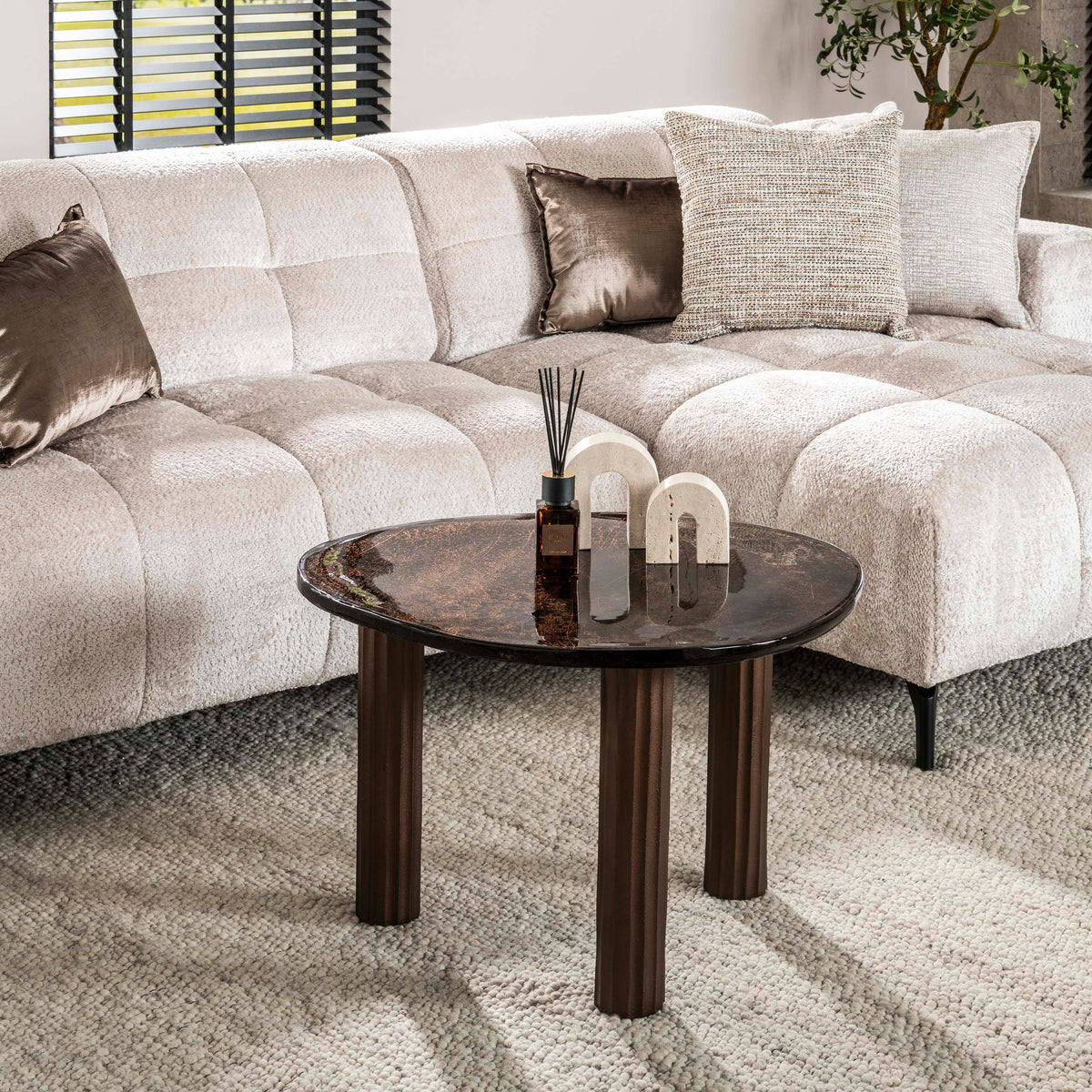 ARCHITECTURE Industrial coffee table 100cm oiled oak black frame