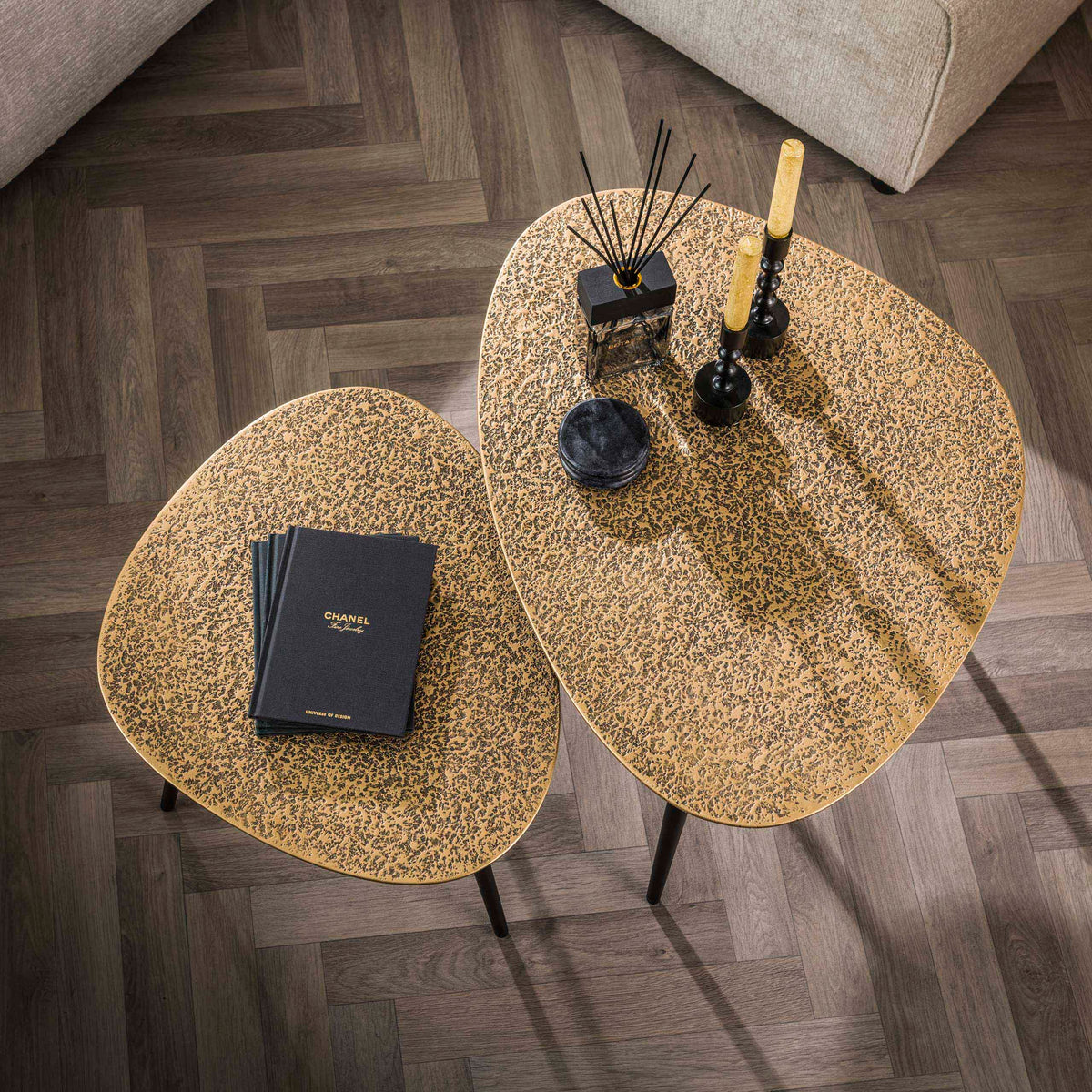 ARCHITECTURE Industrial coffee table 100cm oiled oak black frame