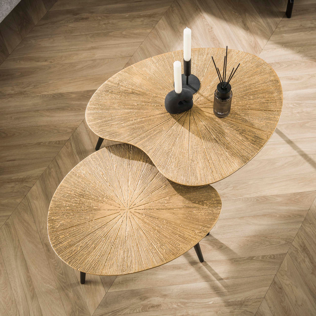 ARCHITECTURE Industrial coffee table 100cm oiled oak black frame