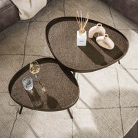 Couchtisch Set aus 2 dreieckig / Bronzefarbenes Liquid Metal