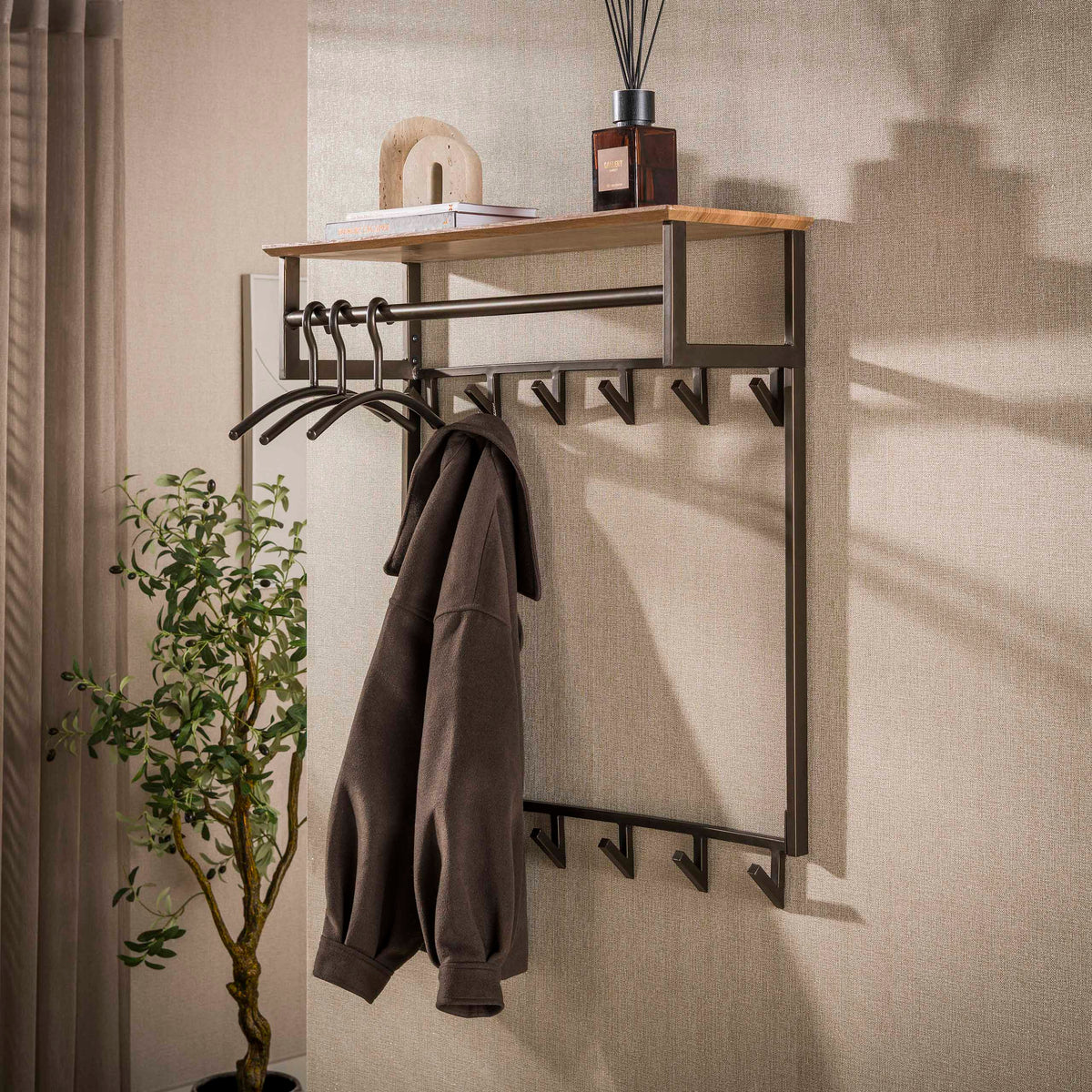 Garderobe Bruno hoch 2x6 Haken / Drift brown