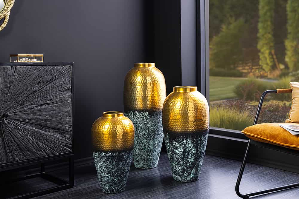 ORIENT Handgefertigte Deko Vase gold Metall mit Patina Hammerschlag Design