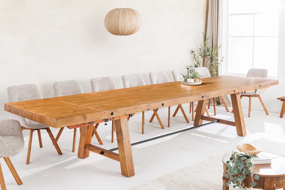 FINCA Massiver Esstisch 300-400cm vintage braun verlängerbar recyceltes Pinienholz