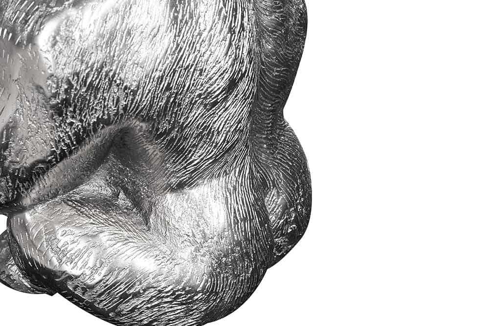 WILDLIFE KONG Runder Couchtisch 60cm silber Metall Glas Affenfigur Gorilla Skulptur handmade