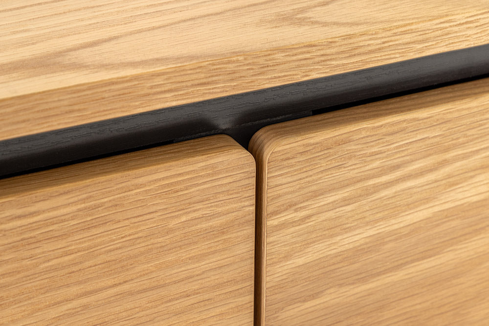 ATELIER Modernes TV-Board  200cm natur Eiche schwarz Metall Lowboard