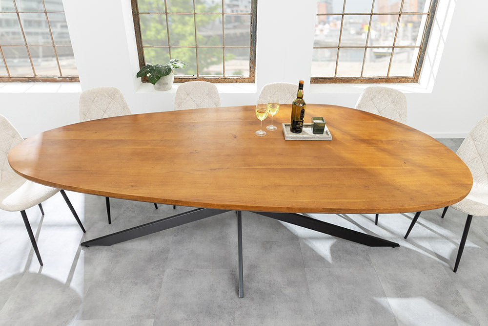 Massivholz Esstisch ORGANIC ARTWORK 240cm braun honey finish Akazie oval