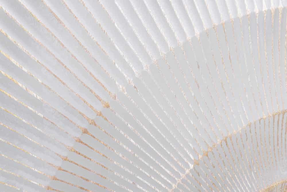 GOLDEN SUNSET Handgearbeiteter Barschrank  140cm Weiß gold Mangoholz massiv