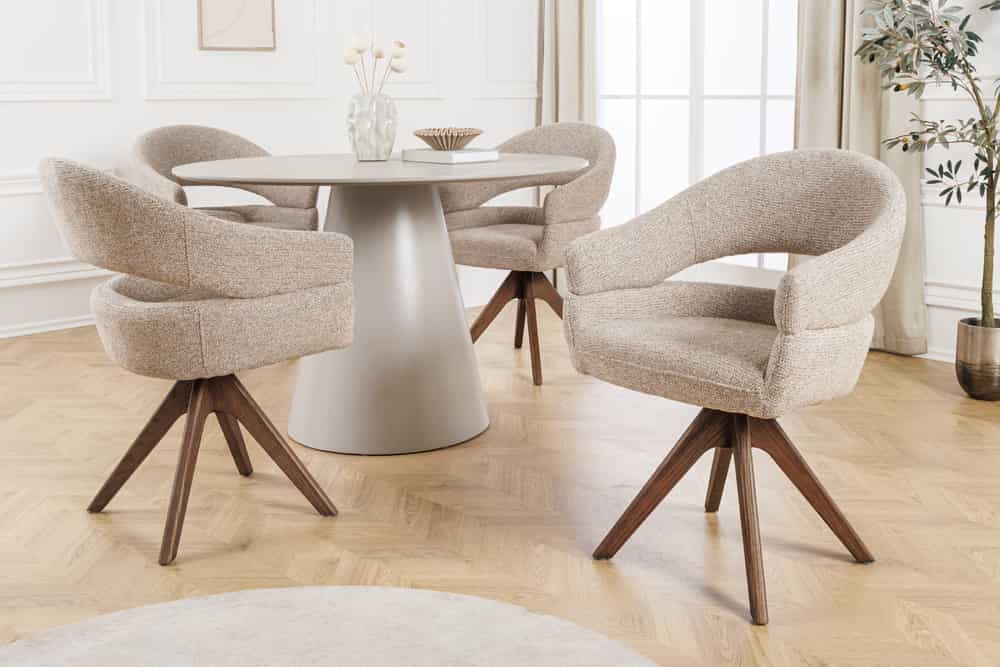 Drehbarer Stuhl ORGANIKO taupe beige Strukturstoff Holzgestell Walnuss mit Armlehne