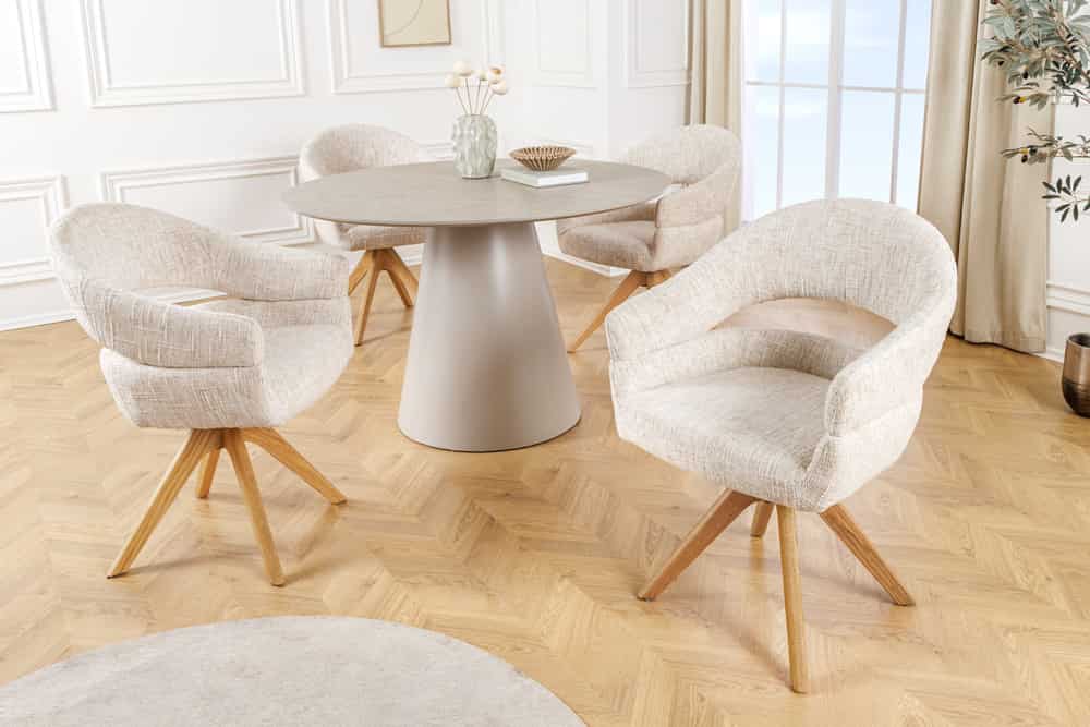 Drehbarer Stuhl ORGANIKO beige Chenillestoff Holzgestell Eiche mit Armlehne