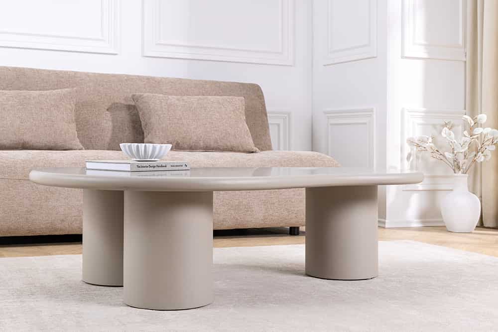 Stilvoller Couchtisch ORGANIKO 130cm cement greige organische Form