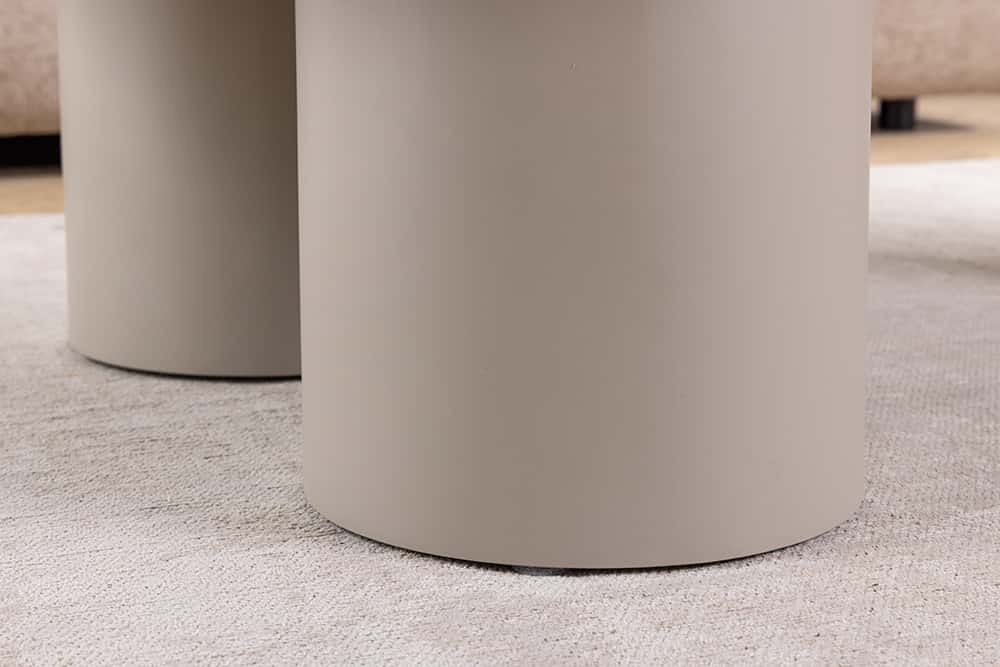 Stilvoller Couchtisch ORGANIKO 130cm cement greige organische Form