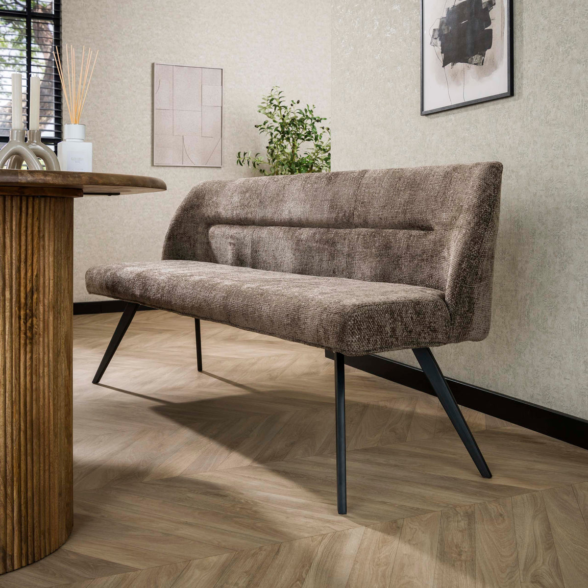 Esszimmerbank Pull / Hoven