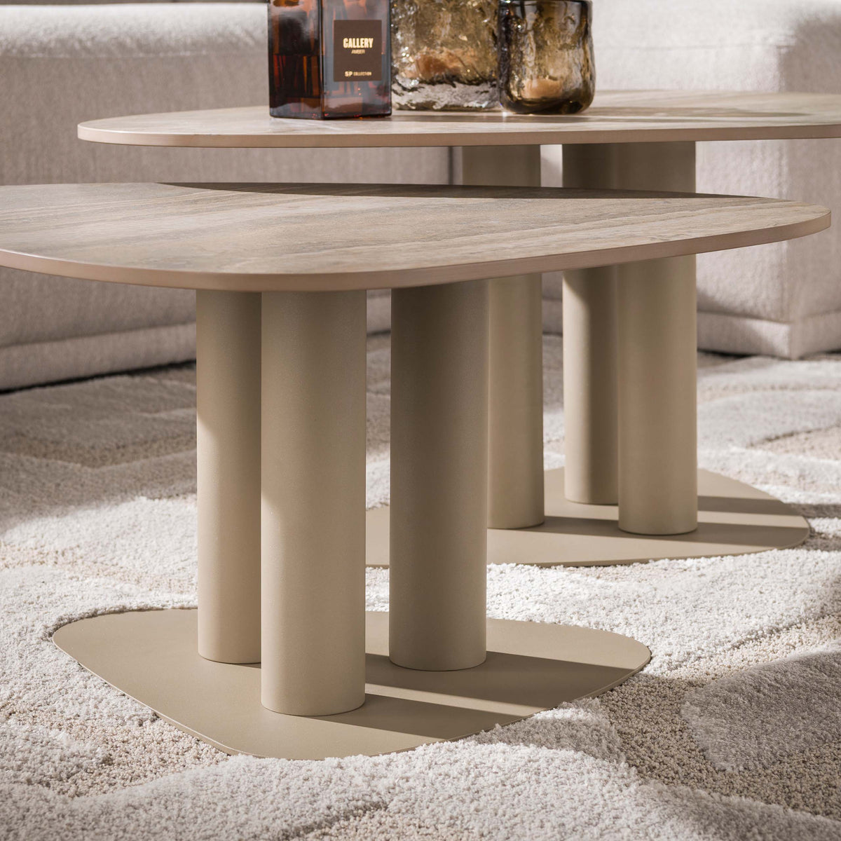 Couchtisch Selvo dreieckig Set aus 2 / 3D travertin sand