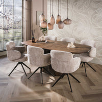 Esstisch Central dänisch oval / Massiv Akazie braun