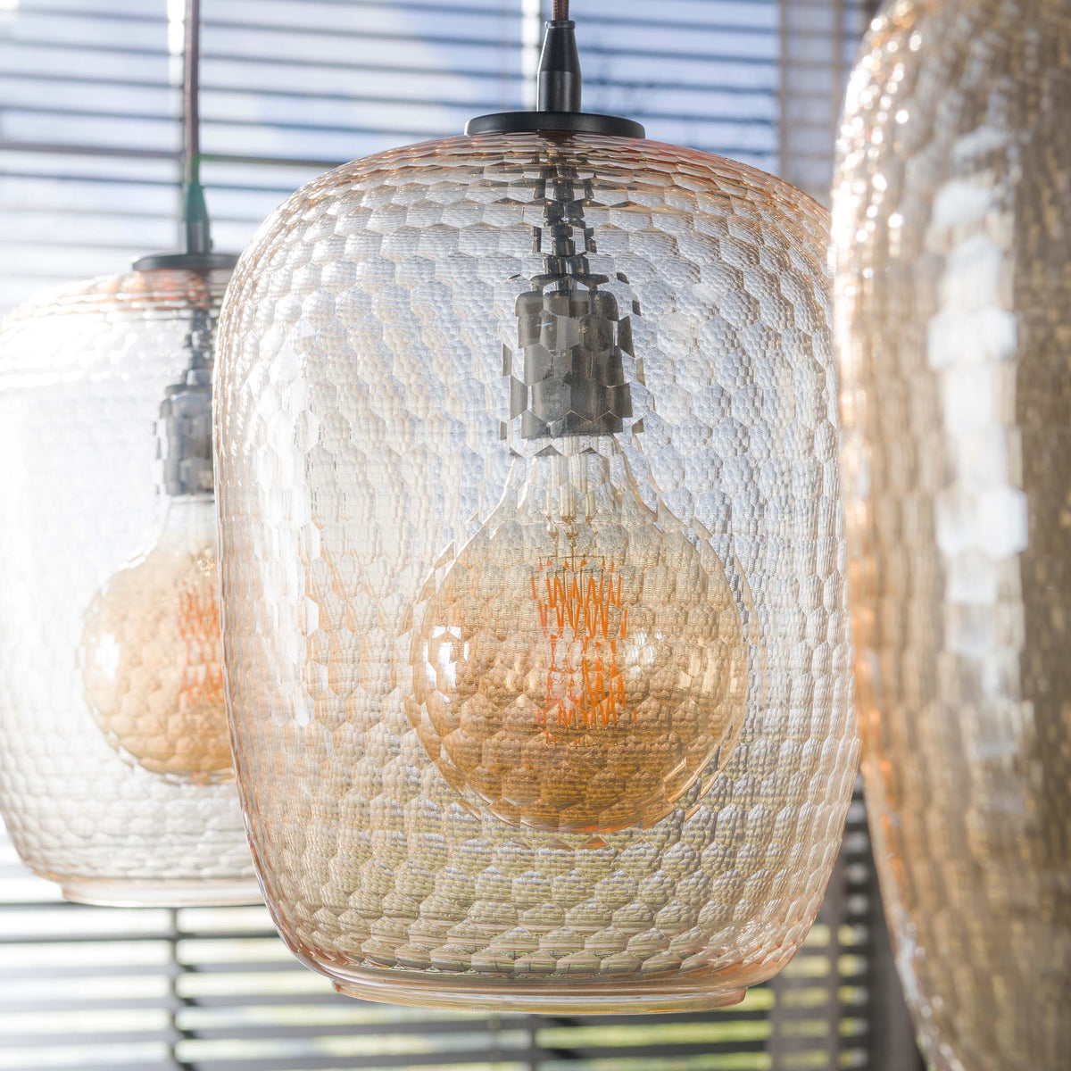 Pendelleuchte PYTHON 3F – Amberfarbenes Glas & Bronze
