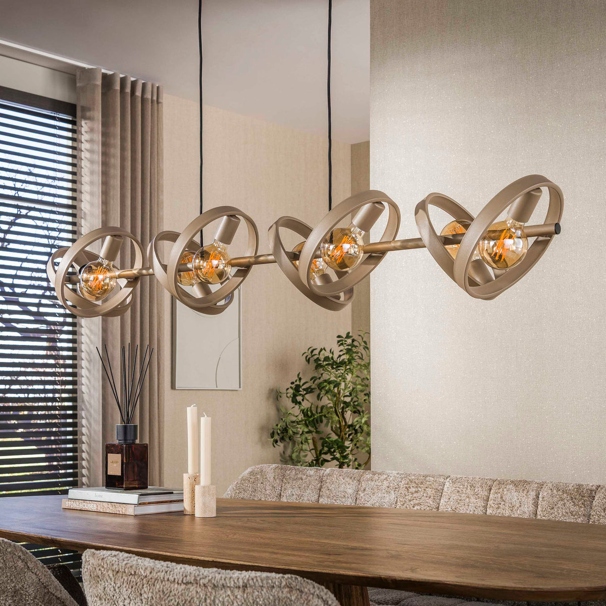 Pendelleuchte Hover Metallringe 8-Fassungen
