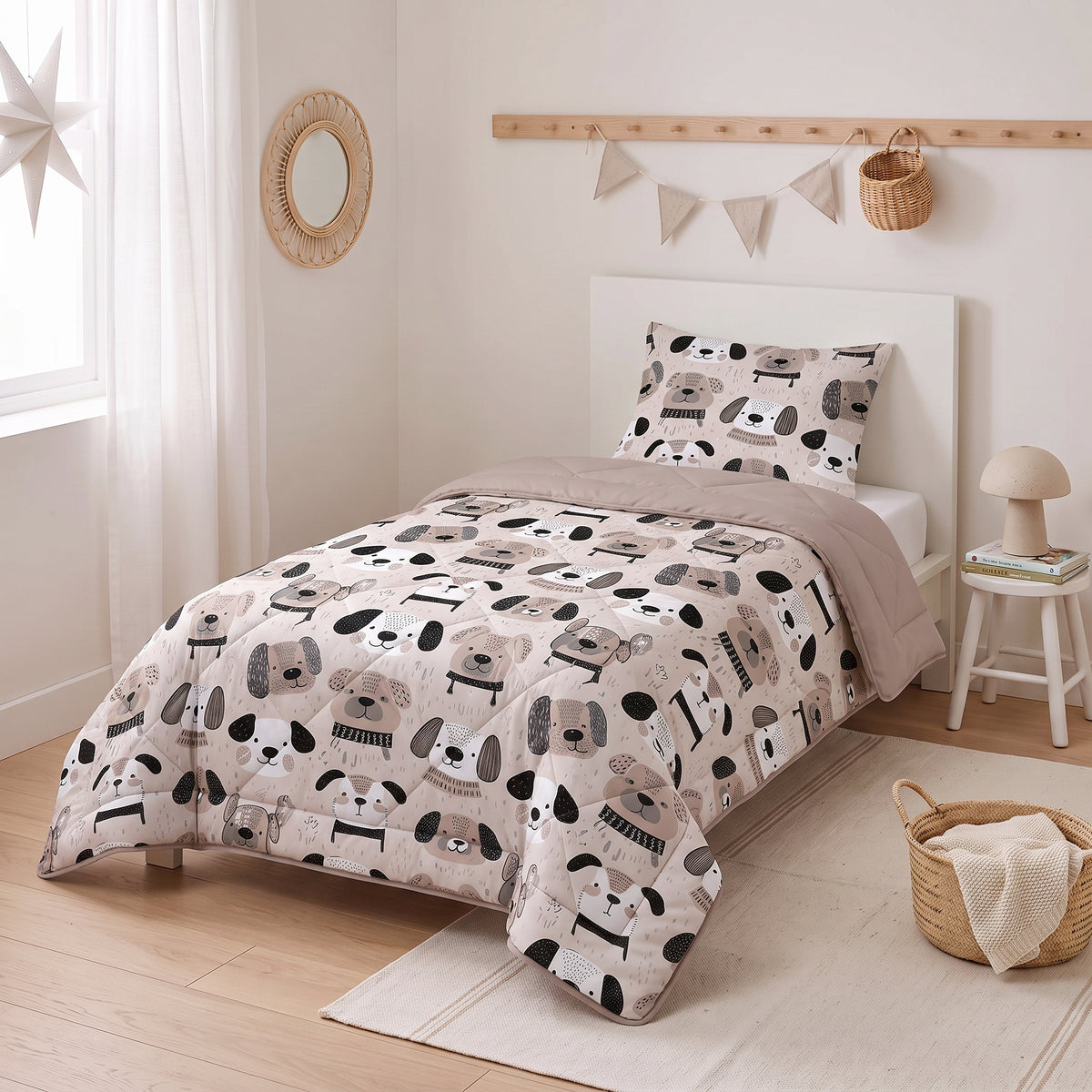Kinderbettdecke 2-in-1 mit integriertem Bezug, inkl. Kissenbezug –verschiedene Designs