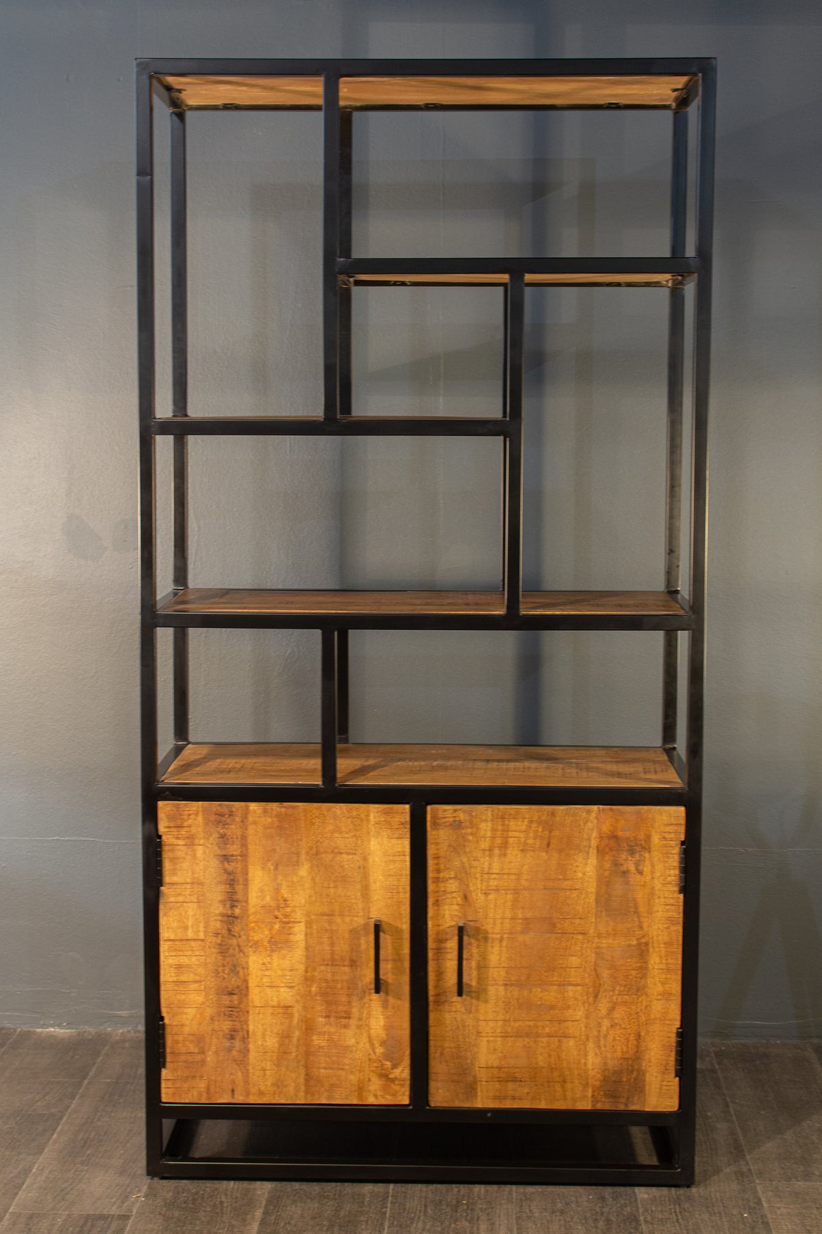 BOSKOP Industrial Bücherregal 180cm Mangoholz mit Metallgestell