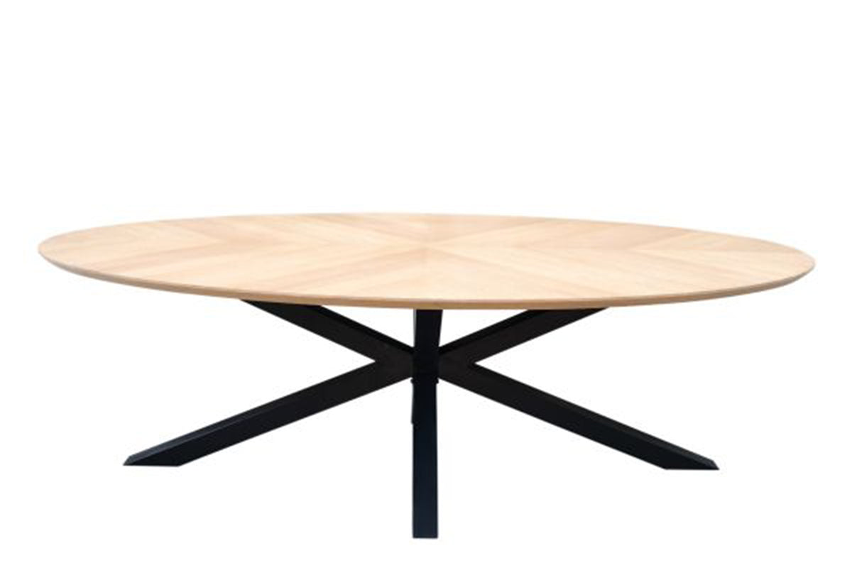 FORT oval Fischgrät Massiver Esstisch braun Eichenholz hell