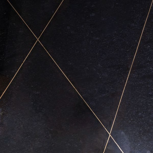 MARRIOT Couchtisch schwarzer Marmor quadratisch Metall gold 90x90