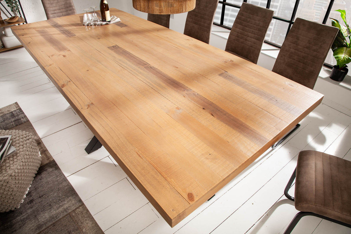 GALAXIE Solid industrial dining table 200cm recycled pine wood star-shaped frame