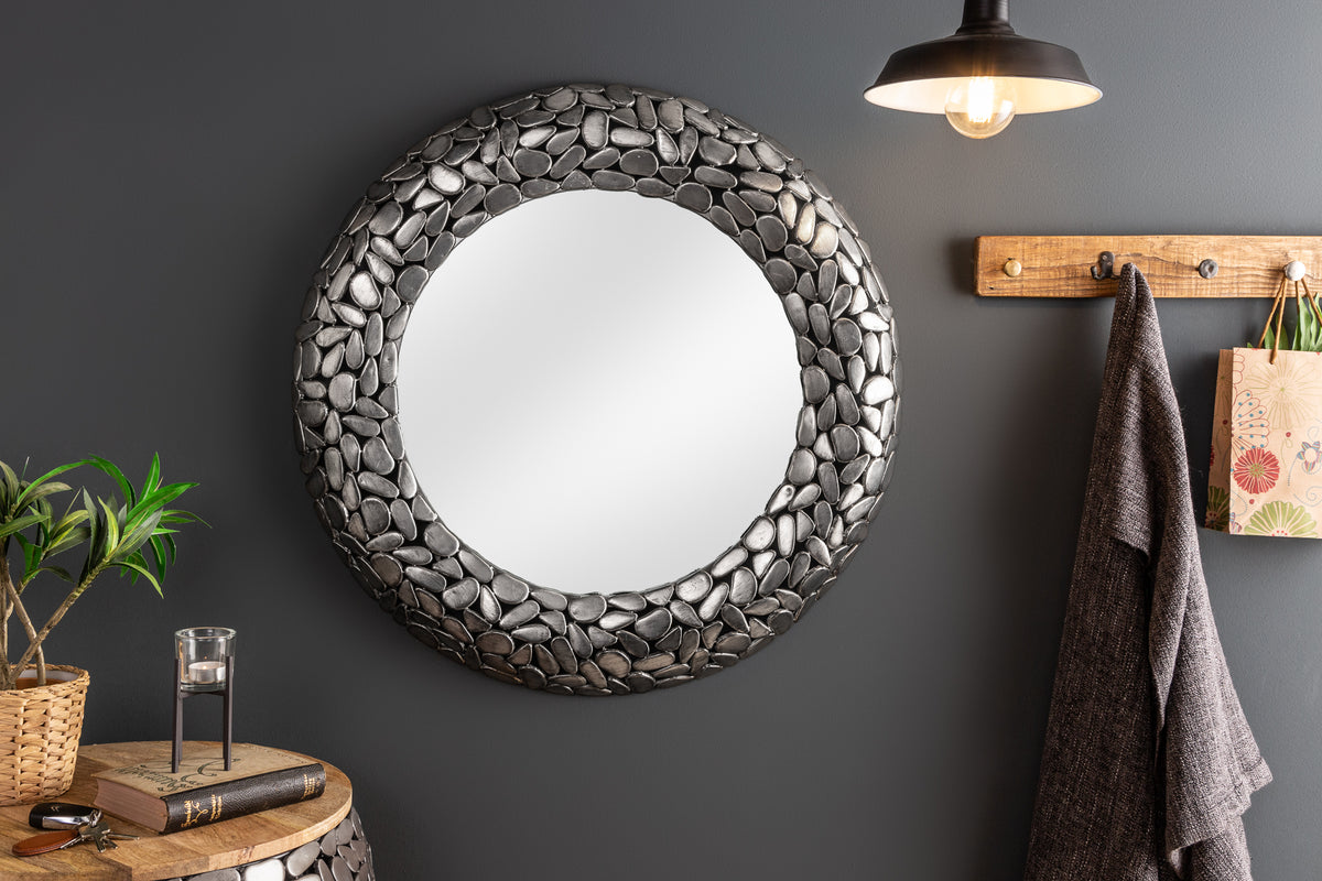 STONE MOSAIC XL Handgearbeiteter Spiegel 82cm in Mosaik Optik aus Metall