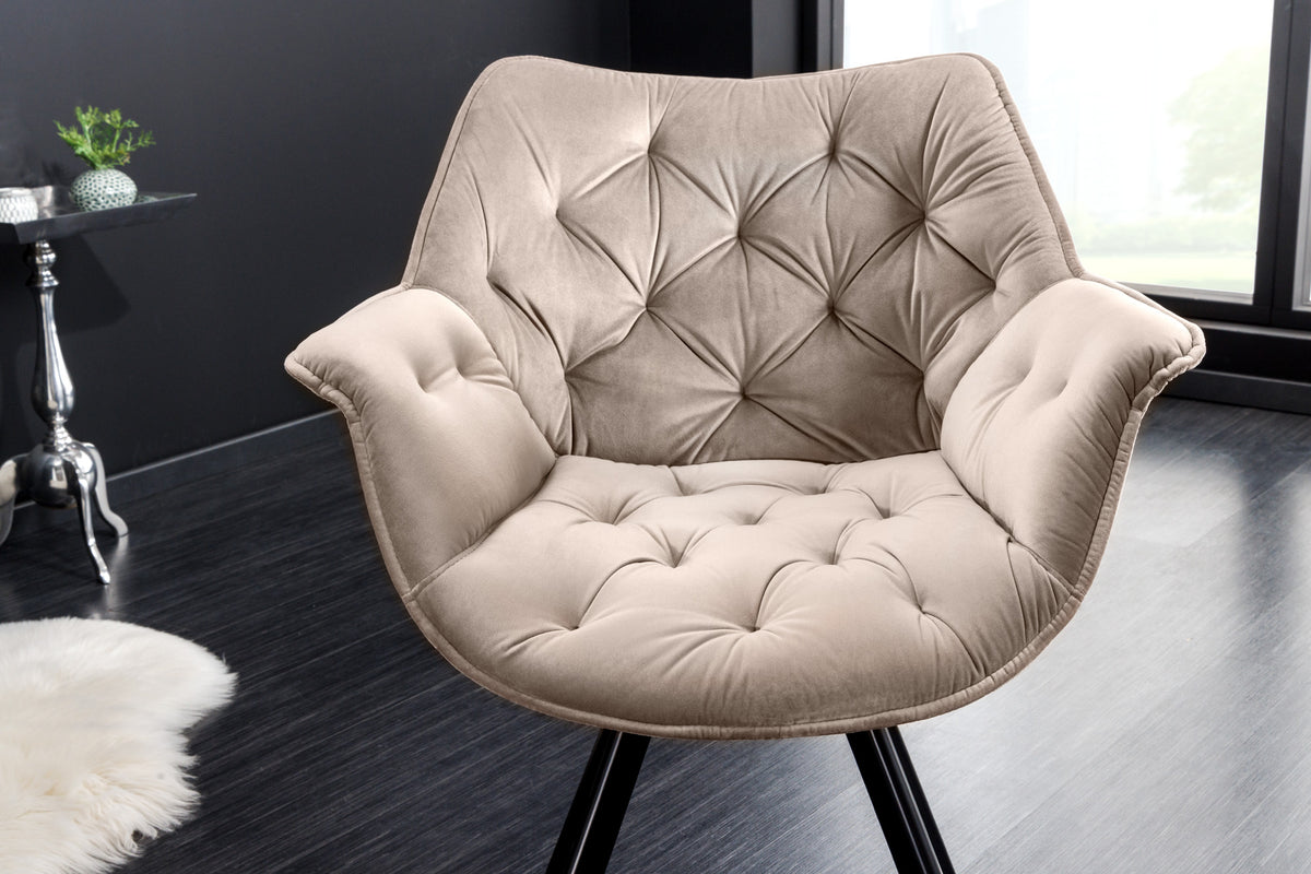 THE DUTCH COMFORT velvet chair with high-quality upholstery and armrest