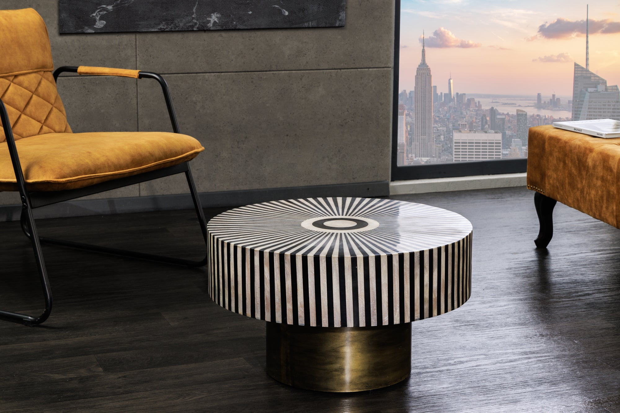 ARCHITECTURE Industrial coffee table 100cm oiled oak black frame Sitheim